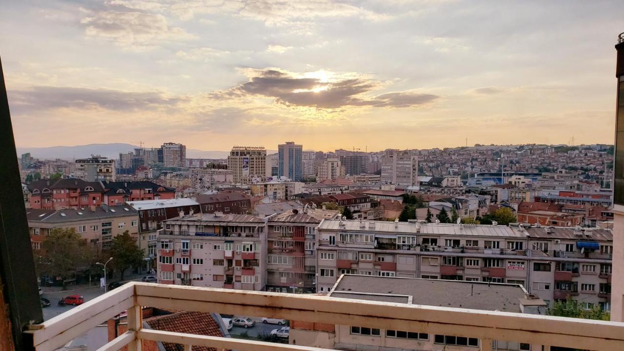 Spacious Downtown Apartment With A City View Pristina Exterior photo